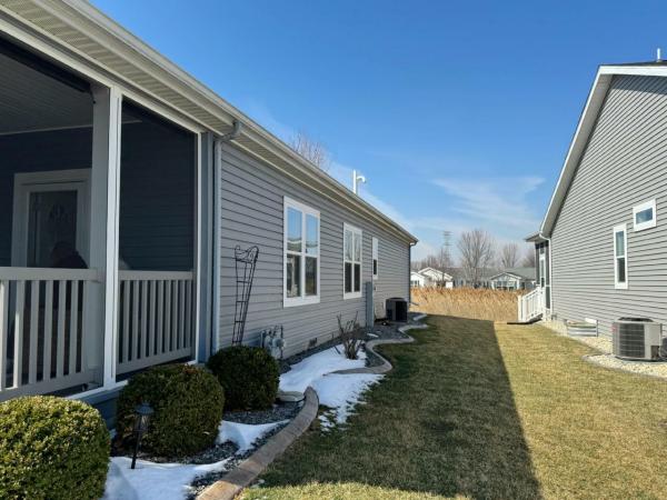 Skyline Jefferson Park Manufactured Home