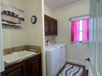 Skyline Jefferson Park Manufactured Home