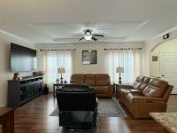 Skyline Jefferson Park Manufactured Home