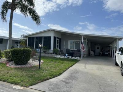 Photo 3 of 20 of home located at 8207 Desoto Drive Ellenton, FL 34222