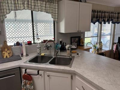 Photo 4 of 20 of home located at 8207 Desoto Drive Ellenton, FL 34222