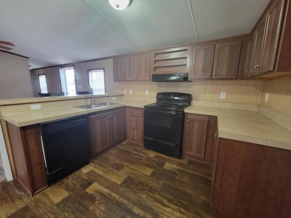 2011  Mobile Home For Sale