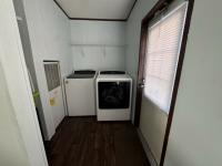 2015 Fleetwood 240VE32483V Mobile Home