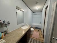 2015 Fleetwood 240VE32483V Mobile Home