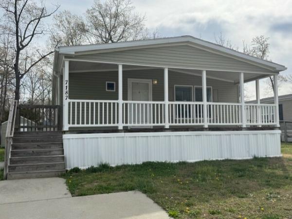 2019 Clayton 56CFT28523B Mobile Home