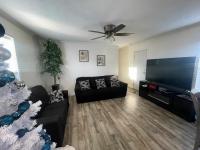 2018 430HH16723B Mobile Home