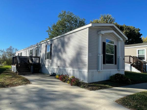 Photo 1 of 2 of home located at 3290 N Martha Street #24 Sioux City, IA 51105