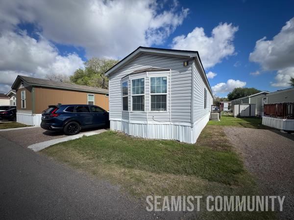 Photo 1 of 2 of home located at 702 S Clarkwood Road #4 Corpus Christi, TX 78406