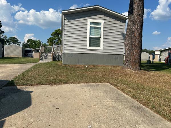 2022 Clayton 31RSV16763JH22 Mobile Home