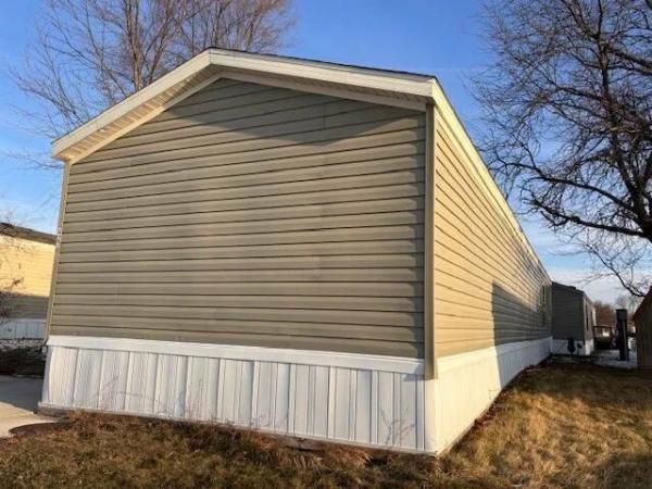 2017  Mobile Home For Sale