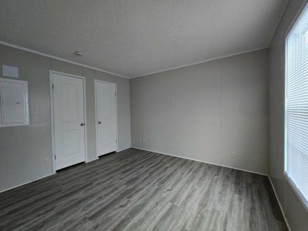 2022 RFN16649BFC1  Home