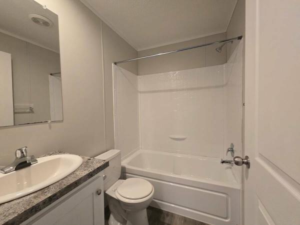 2022 RFN16649BFC1  Home