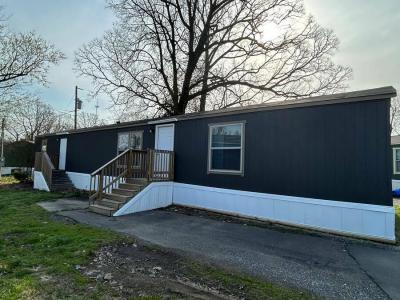 Mobile Home at 84 Riviera Courts Dr Murray, KY 42071