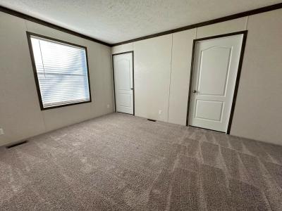 Photo 4 of 11 of home located at 642 Oregon Belleville, MI 48111