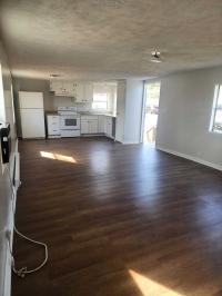 1982 DEST Manufactured Home