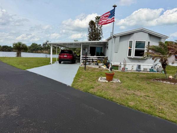 1989 ROYAL Mobile Home For Sale