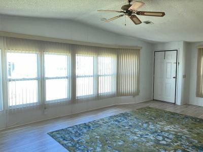 Photo 4 of 13 of home located at 501 Martinique Dr. Lot 10 Lake Wales, FL 33859