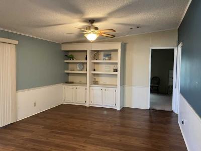 Photo 3 of 13 of home located at 501 Martinique Dr. Lot 10 Lake Wales, FL 33859