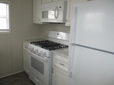 Photo 4 of 12 of home located at 39 Carondelet Dr Rochester Hills, MI 48307