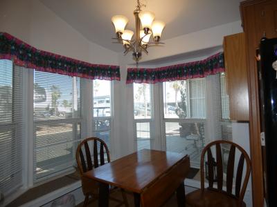 Photo 4 of 14 of home located at 1110 North Henness Rd 1523 Casa Grande, AZ 85122