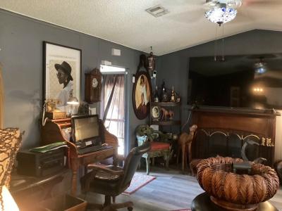 Photo 3 of 8 of home located at 34474 SW 187th Ct Homestead, FL 33034