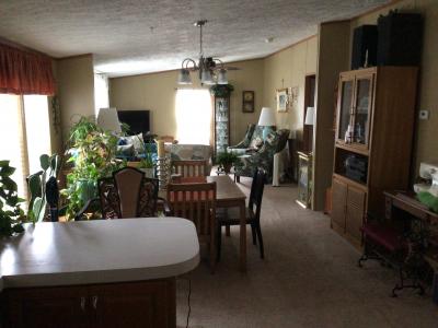 Photo 3 of 6 of home located at 5702 Angola Rd. #179 Toledo, OH 43615