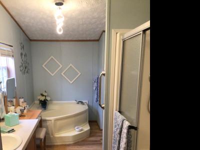 Photo 5 of 6 of home located at 5702 Angola Rd. #179 Toledo, OH 43615