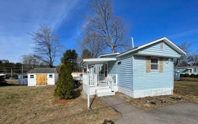 Photo 2 of 14 of home located at 6 Meadow Lane Nashua, NH 03062
