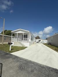 2024 Clayton Homes Inc Community Series Mobile Home