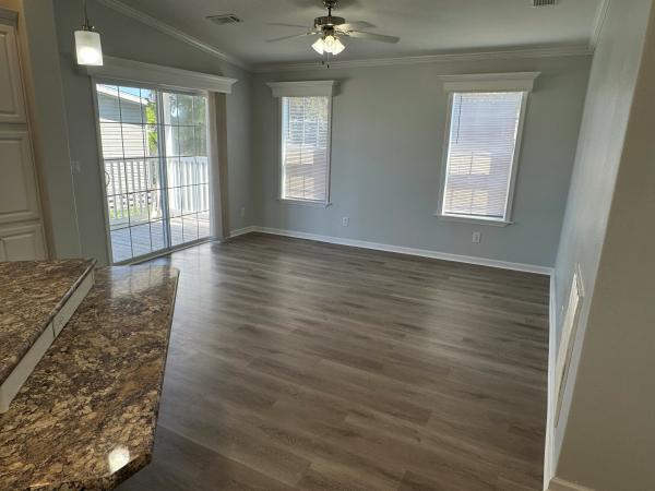 2016 Skyline 4800 Mobile Home