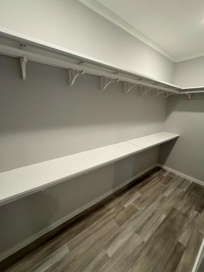 Photo 4 of 13 of home located at 3402 Hopi Drive Orlando, FL 32839