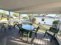 1986 PALM Manufactured Home