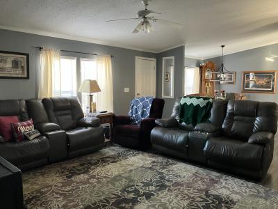 Photo 5 of 14 of home located at 5340 Mohawk Av. Marion, IA 52302