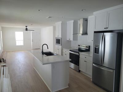 Photo 3 of 12 of home located at 3901 Bahia Vista St. #523 Sarasota, FL 34232