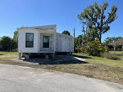 Photo 2 of 3 of home located at 201 Rotterdam Avenue Ellenton, FL 34222