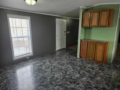 Photo 4 of 14 of home located at 4050 Steamboat Lane Dubuque, IA 52001