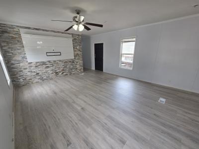 Photo 4 of 10 of home located at 8462 Arrowhead Circle Orlando, FL 32825