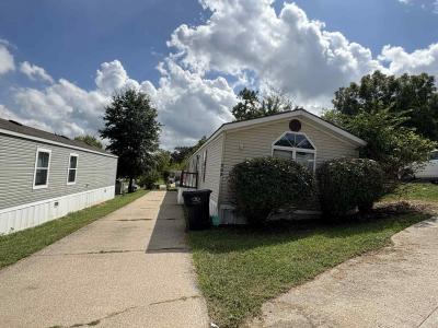 Mobile Home at 207 Jenna Ct Lot 129 Independence, MO 64056