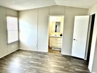 2006 FTWD mobile Home