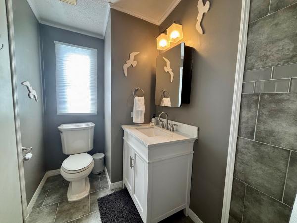 1988 FUQU FH3610483AB Mobile Home