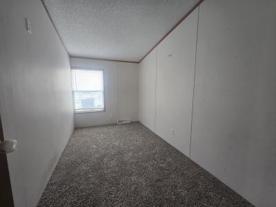 Photo 3 of 14 of home located at 62430 Locust Rd Lot 189 South Bend, IN 46614