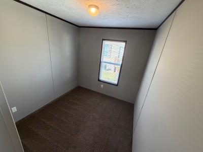 Photo 5 of 9 of home located at 320 Kingsbrook Newport, MI 48166