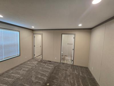 Photo 4 of 12 of home located at 3541 Wayside Terrace Lansing, MI 48917