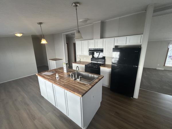 2001 Mansion Mobile Home For Sale