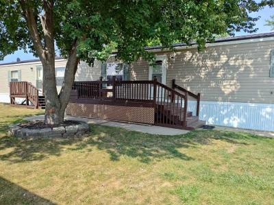 Photo 4 of 31 of home located at 1570 Cherokee Dr Marion, IA 52302