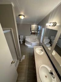 2001 Crest Ridge Homes Millennium Mobile Home