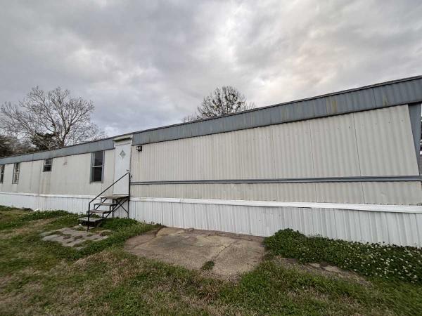  Mobile Home For Sale