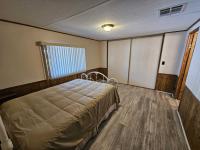 1986 Schult Manufactured Home