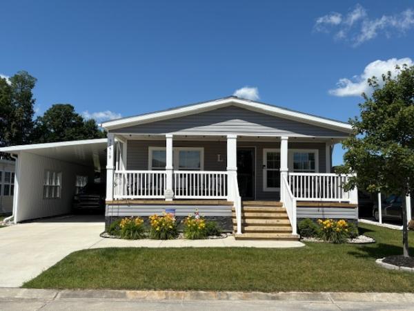 Photo 1 of 2 of home located at 52519 Deerwood Ct Chesterfield, MI 48051