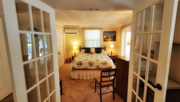 1984 Manufactured Home